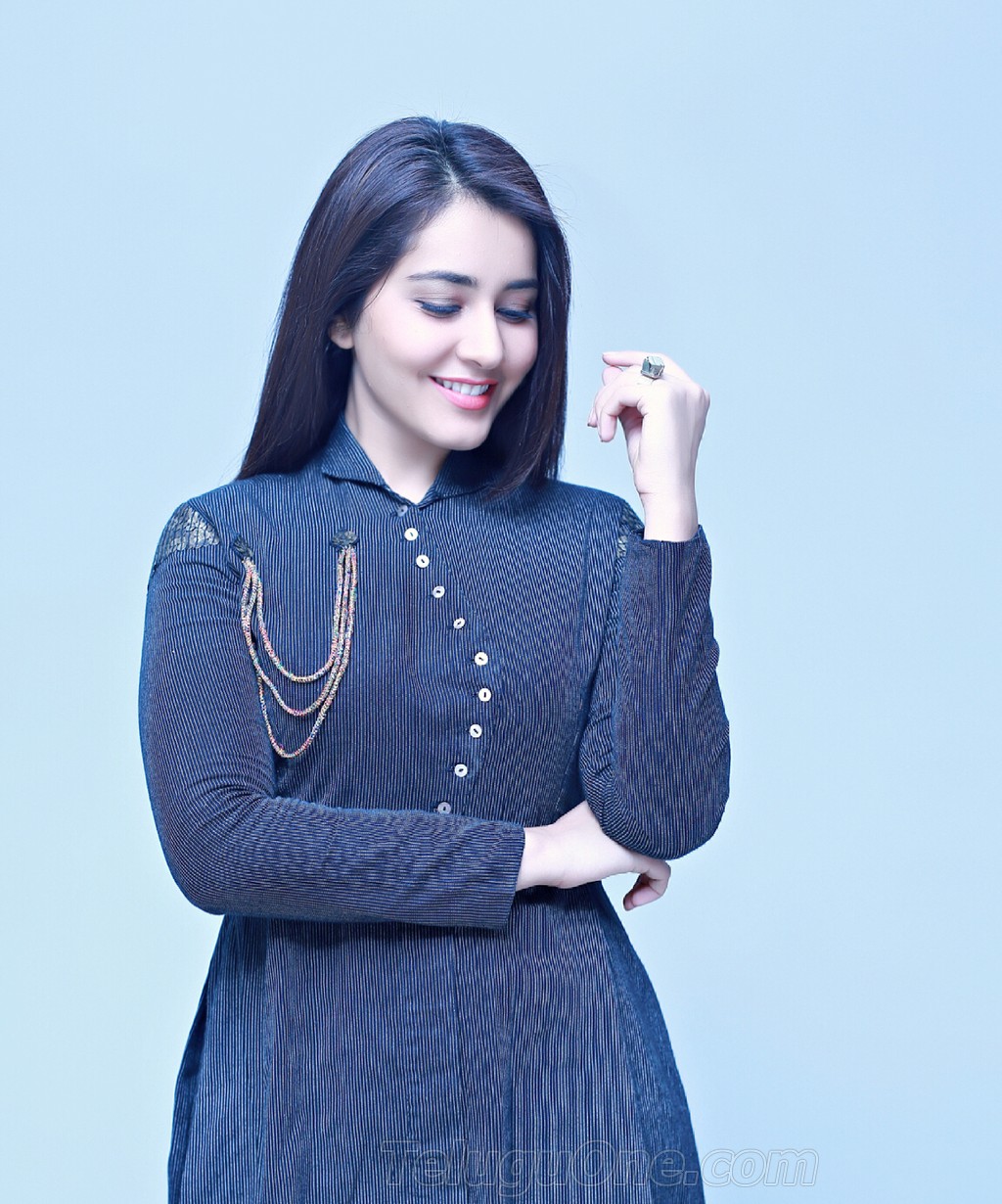 Rashi_Khanna_Latest_Photoshoot8.jpg