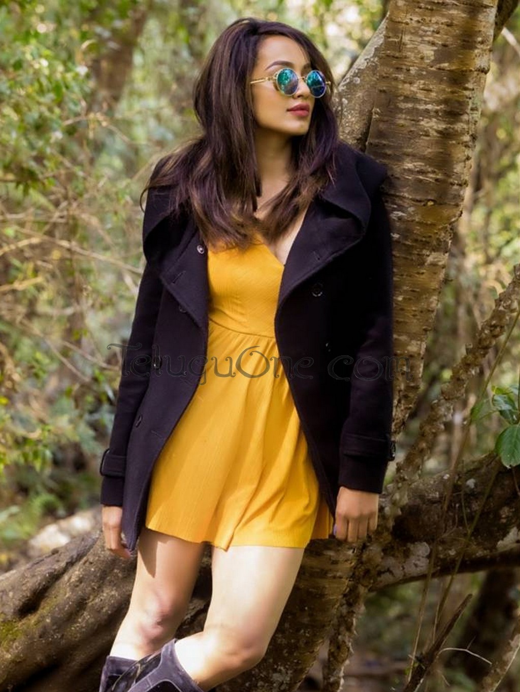 [Image: Tejaswini_Madiwala_Latest_Photo_shoot16.jpg]