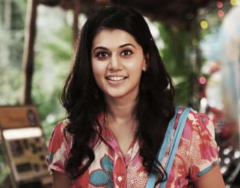 Lady fans following Taapsee, Taapsee baby, Taapsee stunts