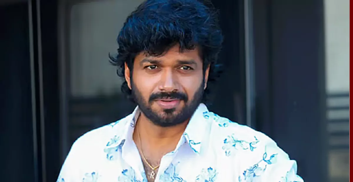 Anil ravipudi: హీరోగా అనిల్ రావిపూడి!.. ఈ హీరోయిన్ ఓకేనా! 