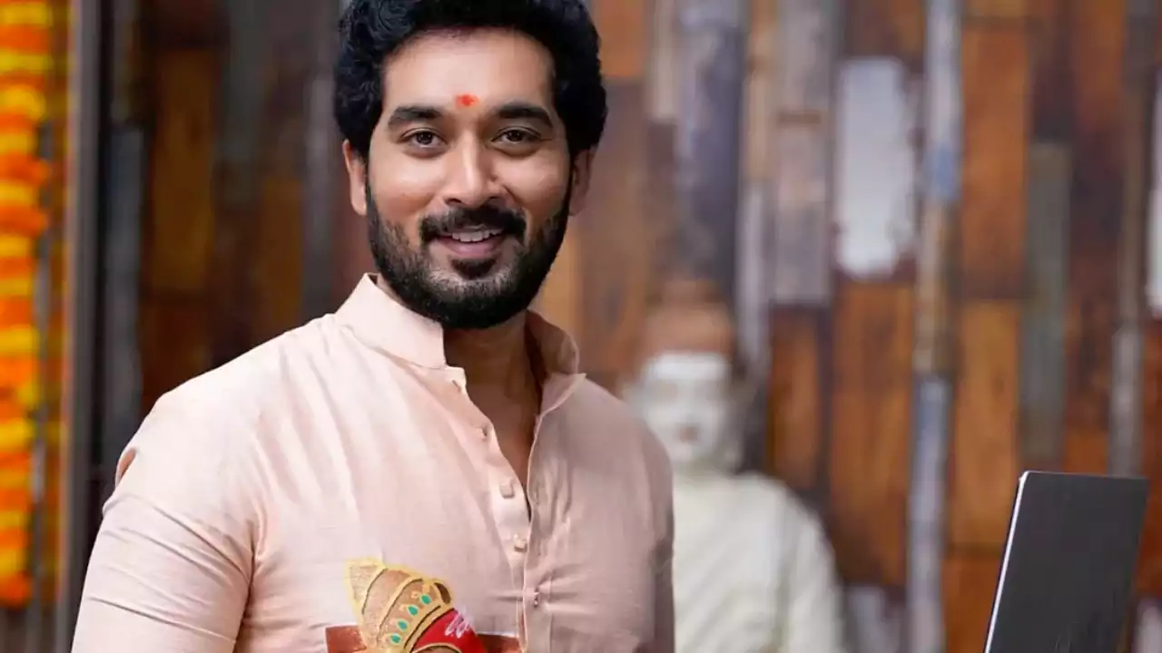 కార్తీక దీపం సీరియల్ హీరోని నేను కాదు.. కార్తీక్ నాకు కలిసొచ్చింది!