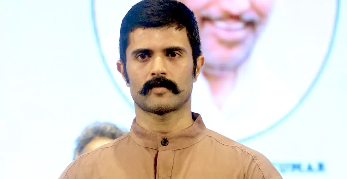 VIjay deverakonda: యాక్షన్ స్టైల్‌ని విజయ్ దేవరకొండ మొదలు పెట్టాడా!