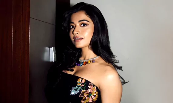 కాలి గాయంపై రష్మిక మందన్న సంచలన పోస్ట్.. అస‌లేం జ‌రిగిందంటే..?