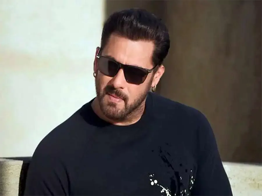 వంశీ పైడిపల్లి కోసం పారితోషికం తగ్గించుకున్న సల్మాన్ ఖాన్.. ఎన్ని కోట్లంటే?