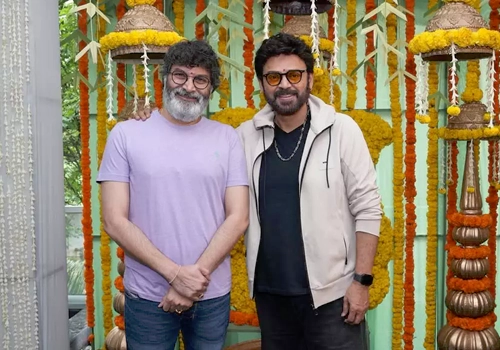 వెంకటేష్, త్రివిక్రమ్ సినిమాకి ఎవరూ ఊహించని టైటిల్!
