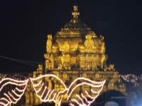 tirumalatemplenightview43_small.jpg