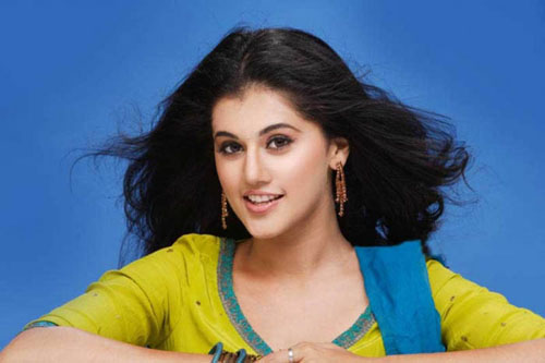 Taapsee chapter closed?, Taapsee Flop Movies, Taapsee Iron Leg In Tollywood, Atress Iron Leg In Tollywood, Taapsee Career closed in Telugu industry