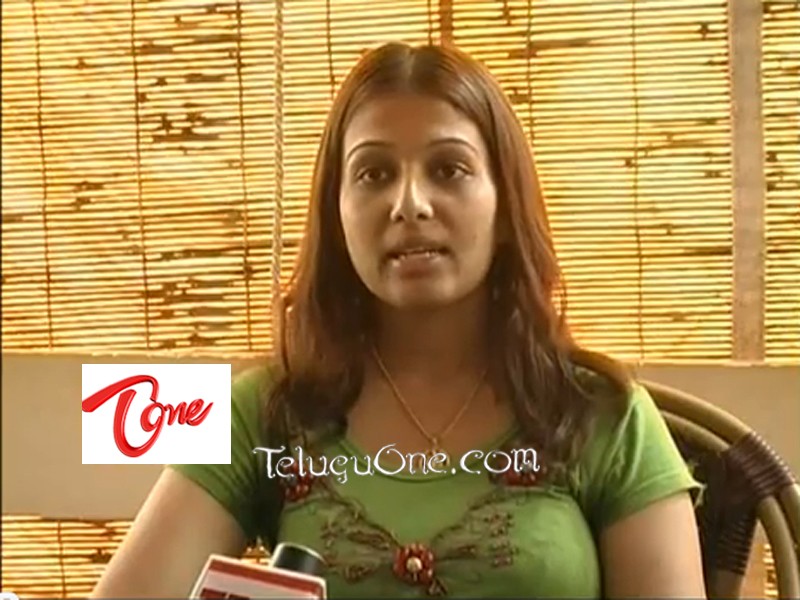 Tara Chowdary, Tara Chowdary tapes, Tara Chowdary hot, tara chowdary hot photos