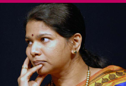 kanimozhi 2g scam, kanimozhi tihar jail, kanimozhi bail petition, kanimozhi bail supreme court, dmk chief karunanidhi kanimozhi, sharad kumar kanimozhi bail, kalaignar tv kanomozhi