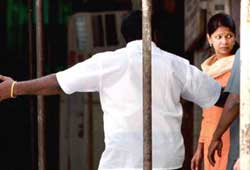 kanimozhi bail plea, delhi high court reserves kanimozhi bail, kanimozhi bail plea deferred, 2g accused bail plea, kanimozhi bail application, high court holds kanimozhi bail application