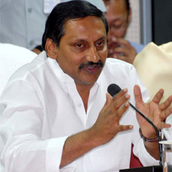 State Cabinet Expansion Issue, Chief Minister, Kiran Kumar Reddy, Not Worrying, Most Portfolios With CM, Leaders Phones To Delhi,  Pressure On Kiran Kumar Reddy,
