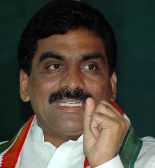 Lagadapati rajagopal, lanco, Australia company, coal mining, violations, cse filed, share value, decrease, rajagopal brother, electricity project, hydel project, madhusudan  