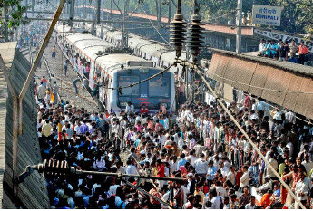 mumbai rail services, mumbai trains services, mumbai trains disrupted, fire in kurla signal cabin, mumbai central rail services, mumbai central railway suburban network