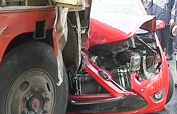 pune st bus hijacl, pune driver bus hijack, bus hijacked in pune, pune bus driver kills 9, mentally ill pune bus driver, st bus hijacked in pune, driver hijacks bus pune