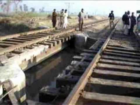 blast attempt near hyderabad, railway line blast attempt medak, hyderabad mumbai rail line blast, hyderbad mumbai rail line blast attempt, explosives on rail track, rail track blast attempt medak, railway police medak
