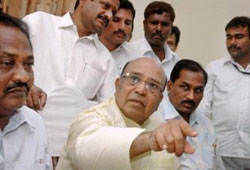 minister p shankar rao, shankar rao letter, shankar rao jagan letter, shakar rao case against jagan, jagan corruption case, jagan properties cbi probe, jagan ap high court, shankar rao ap high court 