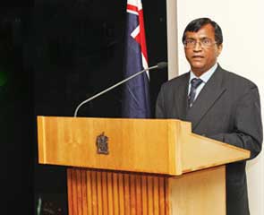 indian consulate general melbourne died, India's consul general dies of heart attack in Melbourne, India's Consul General in Melbourne dead 