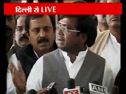 parliament sessions 24 april 2012, telangana cong mps suspended, telangana mps suspended, lok sabha t mps suspended, 8 t mps suspended lok sabha, 8 t cong mps suspended 24 april 2012, telangana mps suspended 24 april 2012