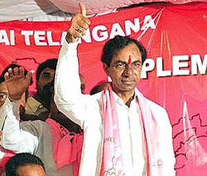 TRS president, K Chandrashekhar Rao said, struggle for achieving, a major political force, demand for statehood, TRS chief camped in Delhi, expressed confidence, 2014 Lok Sabha elections, present era of coalitions, TRS Deeksha Diwas, November 29 , at all district headquarters, present era of coalitions, secure separate statehood
