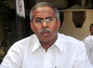 ys vivekananda reddy, ysr congress vijayamma, viveka vijayamma pulivendula,  viveka as mlc, former agricultural minister vivekananda reddy, viveka pulivendula byelection, viveka congress party, viveka k rosaiah mlc seat, rosaiah tamil nadu governor