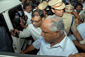 former karnataka chief minister yeddyurappa, bs yeddyurappa arrest, yeddyurappa in hospital, yeddyurappa bail, yeddyurappa corruption case, yeddyurappa karnataka lokayukta case, yeddyurappa land case