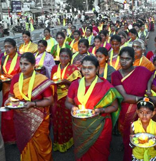 information on history of indian women hinduism young womens goes to the temple every Friday