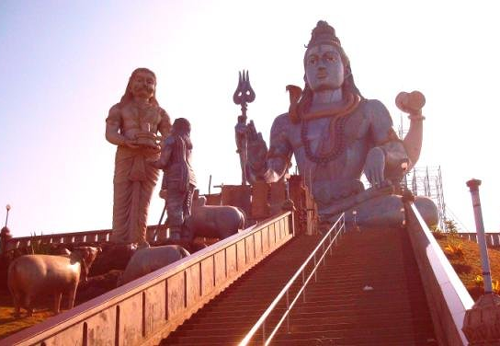 Information on Gokarna Atma Linga Temple History, Aatma Linga Khetram in Mahabaleshwar Shiva temple Gokarana Karnataka state in India.